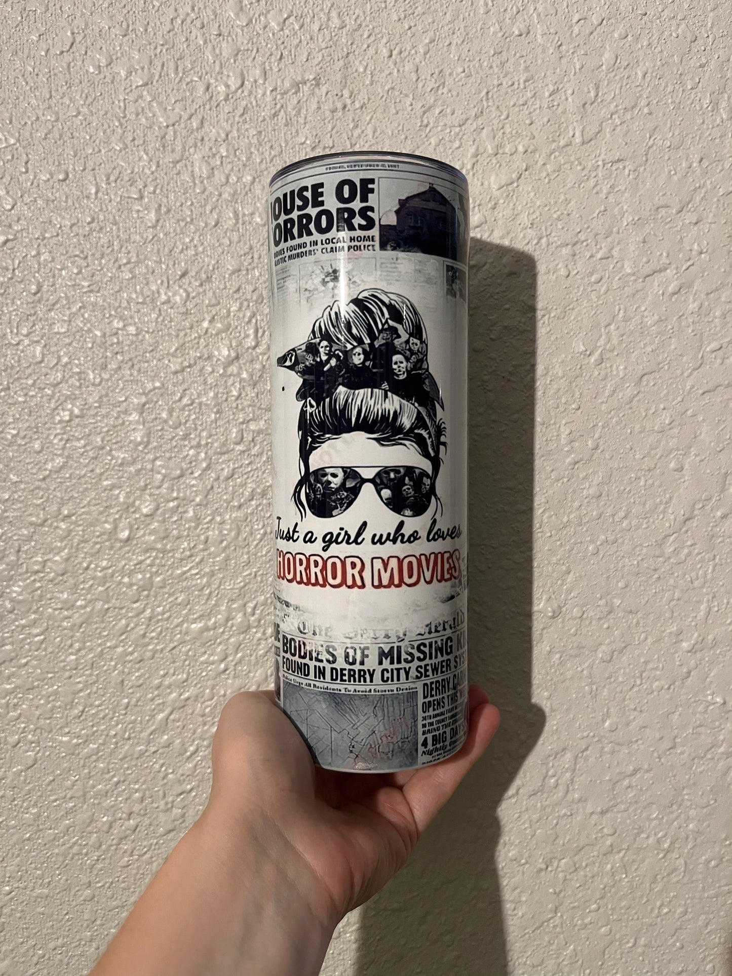 Girl That Loves Horror Tumbler